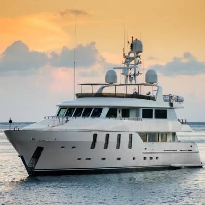 Charter Private Yacht